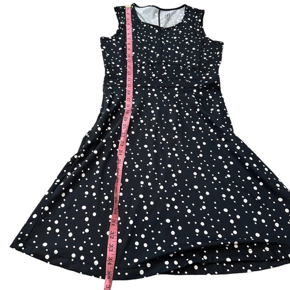 Title Nine Golf Dress Womens Sleeveless Stretch Soft Crew Neck Black Extra Small - Picture 13 of 16